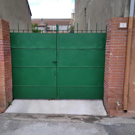 Bed and Breakfast Sa Domu De Ladiri - Matrimoniale Con Giardino